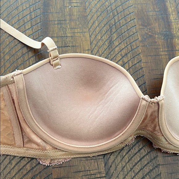 Like 🆕 ADORE ME Lyza Elegant Lace Trimmed Push-up Bra in beige, 34 B - Picture 9 of 10